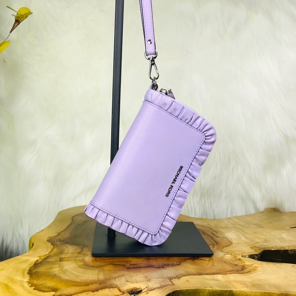 Michael Kors Jet Set Travel Phone Case Wallet - Picture 6 of 7